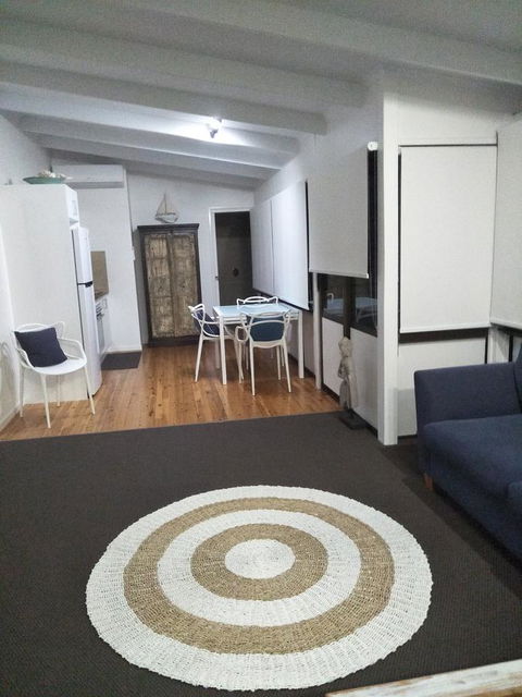 Salty Vibes Retreat - Australian Directory 2