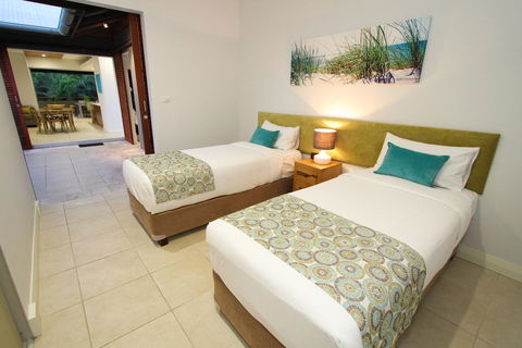Sandcastles 1770 Motel & Resort - Australian Directory 12