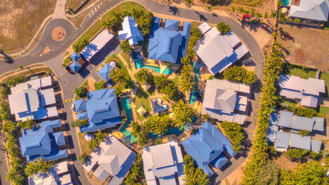 Edge On Beaches Agnes Waters 1770 - Australian Directory 0