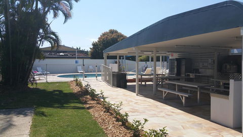 Alex Beach Cabins And Tourist Park - Australian Directory 15