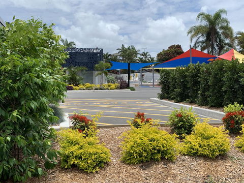 Alex Beach Cabins And Tourist Park - Australian Directory 5