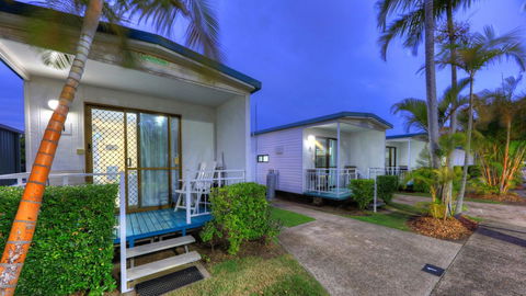 Alex Beach Cabins And Tourist Park - Australian Directory 7
