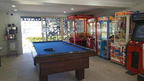 Alex Beach Cabins And Tourist Park - Australian Directory 14