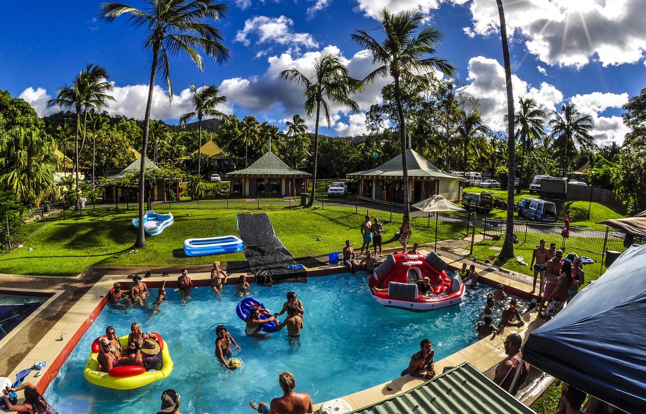 Airlie Beach QLD Australian Directory