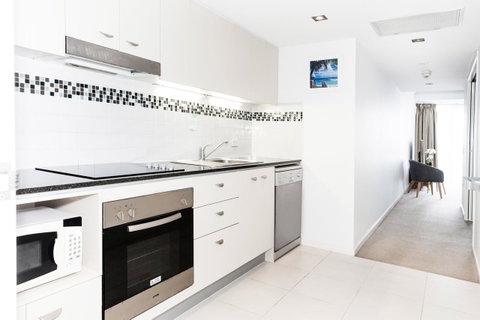 Ocean Views Resort Caloundra - Australian Directory 31