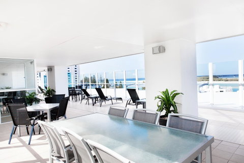 Ocean Views Resort Caloundra - Australian Directory 10