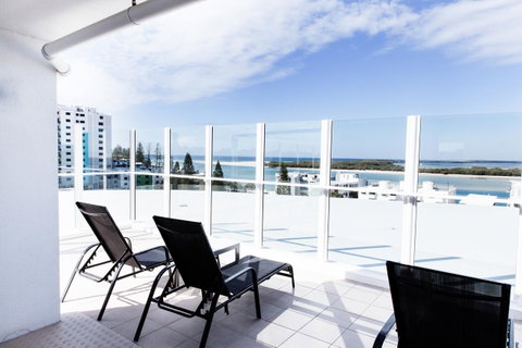 Ocean Views Resort Caloundra - Australian Directory 6