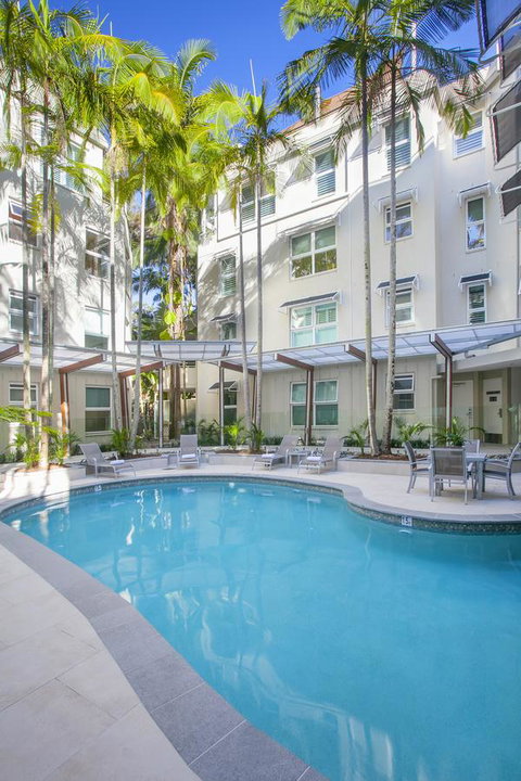 Emerald Noosa - Australian Directory 0