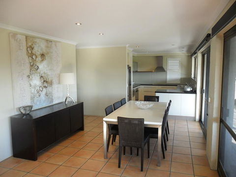 Myuna Holiday Apartments - Australian Directory 14
