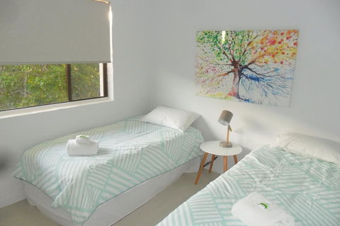 Myuna Holiday Apartments - Australian Directory 12