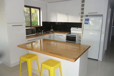Myuna Holiday Apartments - Australian Directory 13