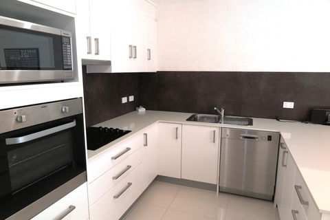 Myuna Holiday Apartments - Australian Directory 7