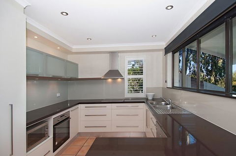 Myuna Holiday Apartments - Australian Directory 22
