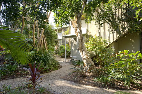 The Retreat Beach Houses - Australian Directory 14