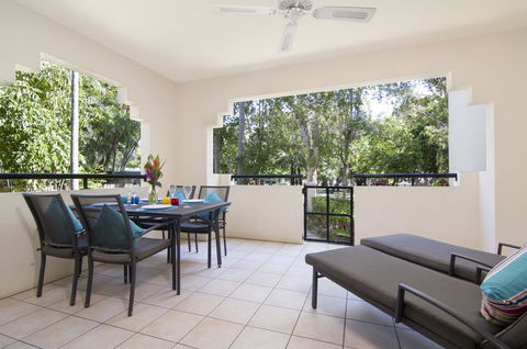 Mowbray By The Sea - Australian Directory 18