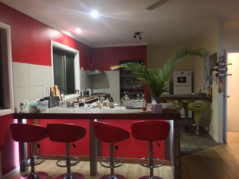 KiteSurf 1770 Beach House - Australian Directory 2