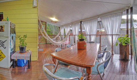 KiteSurf 1770 Beach House - Australian Directory 10