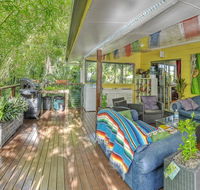 KiteSurf 1770 Beach House - Australian Directory