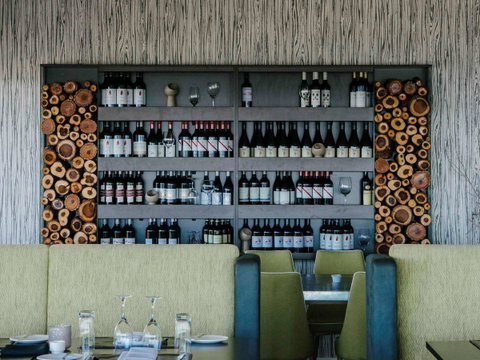 Mercure Clear Mountain Lodge - Australian Directory 38