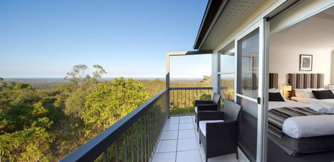 Mercure Clear Mountain Lodge - Australian Directory 26