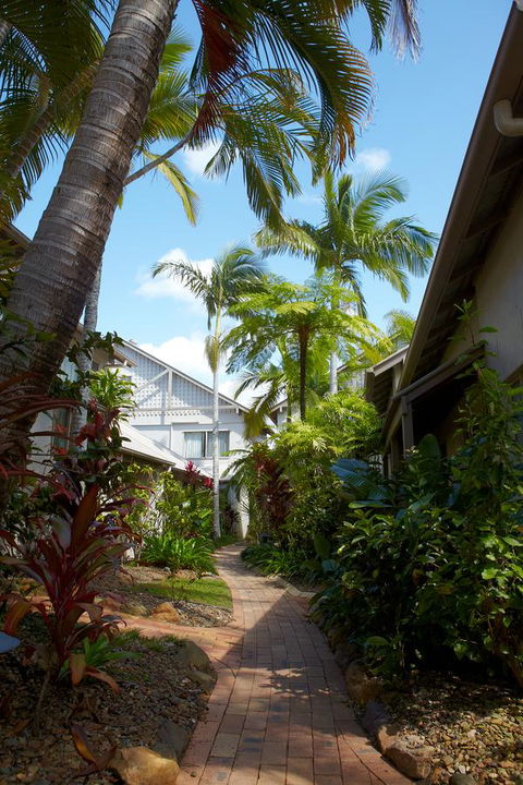 The Islander Noosa Resort - Australian Directory 14