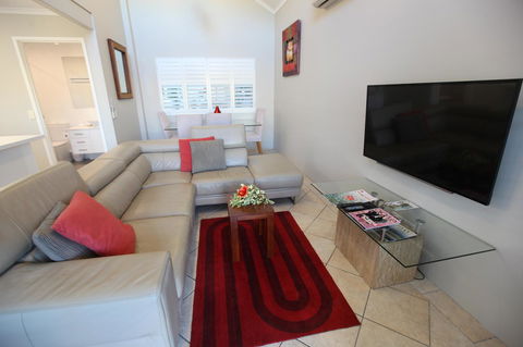 The Islander Noosa Resort - Australian Directory 23