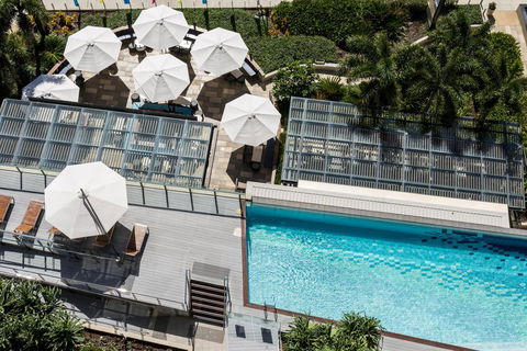 Oaks Redcliffe Mon Komo Suites - Australian Directory 11