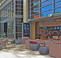 Oaks Mon Komo - Australian Directory