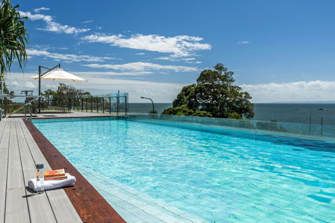 Oaks Redcliffe Mon Komo Suites - Australian Directory 8