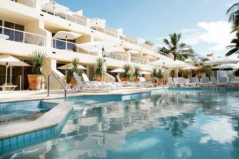 Netanya Noosa Beachfront Resort - Australian Directory 2