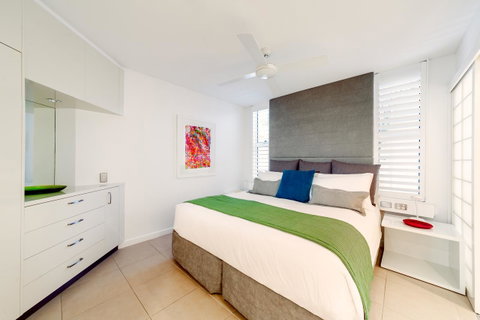 Netanya Noosa Beachfront Resort - Australian Directory 10