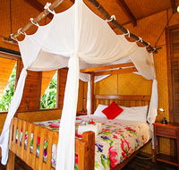 1770 Beach Shacks - Australian Directory