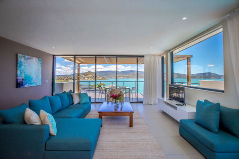 Mirage Whitsundays - Australian Directory 4