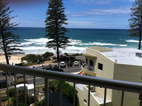 Coolum Caprice - Australian Directory 13
