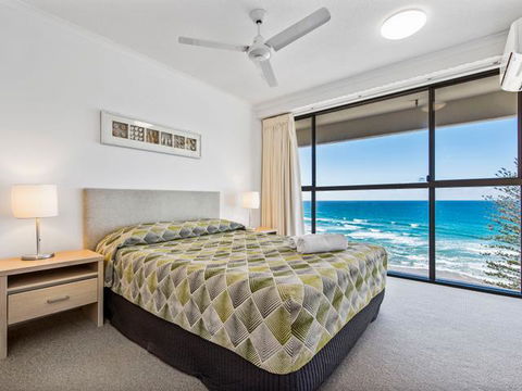 Coolum Caprice - Australian Directory 8