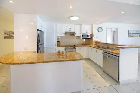 Coolum Caprice - Australian Directory 5