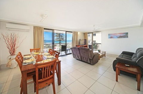 Coolum Caprice - Australian Directory 7