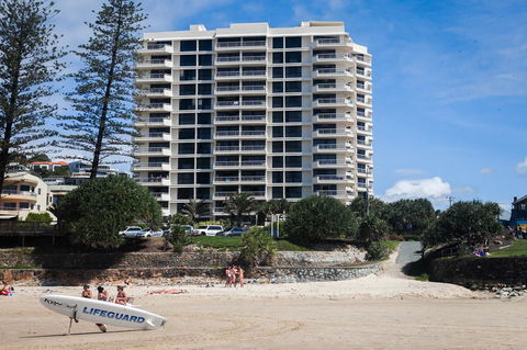Coolum Caprice - Australian Directory 0