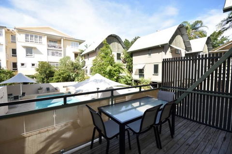 The Hastings Beach Houses - Australian Directory 11