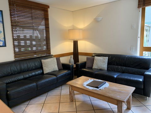 The Hastings Beach Houses - Australian Directory 2