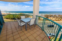 Grand Palais Beachside Resort