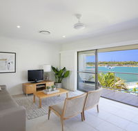 Noosa Shores Resort - Australian Directory
