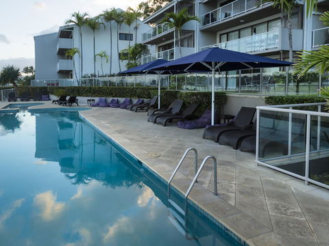 Noosa Shores Resort - Australian Directory 31