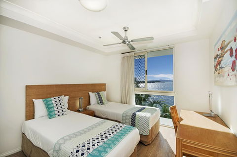 Mariners North Holiday Apartments - Australian Directory 2