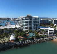 Mariners North Holiday Apartments - Australian Directory