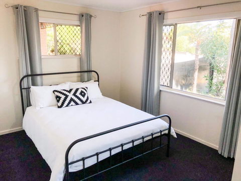 Picnic Point Villas - Australian Directory 9
