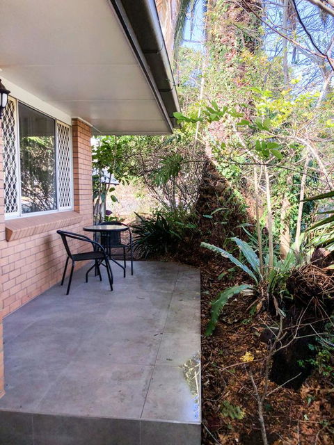 Picnic Point Villas - Australian Directory 2