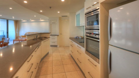 Cilento Mooloolaba - Australian Directory 16