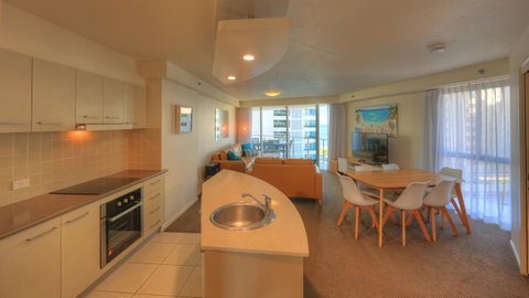 Cilento Mooloolaba - Australian Directory 8
