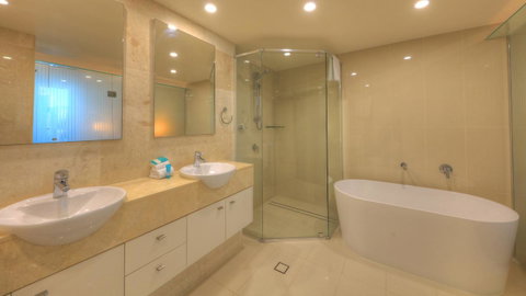 Cilento Mooloolaba - Australian Directory 18
